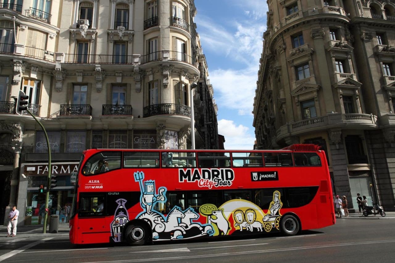 Madrid City Tour - Hop-on Hop-off Bus Tour - image 5