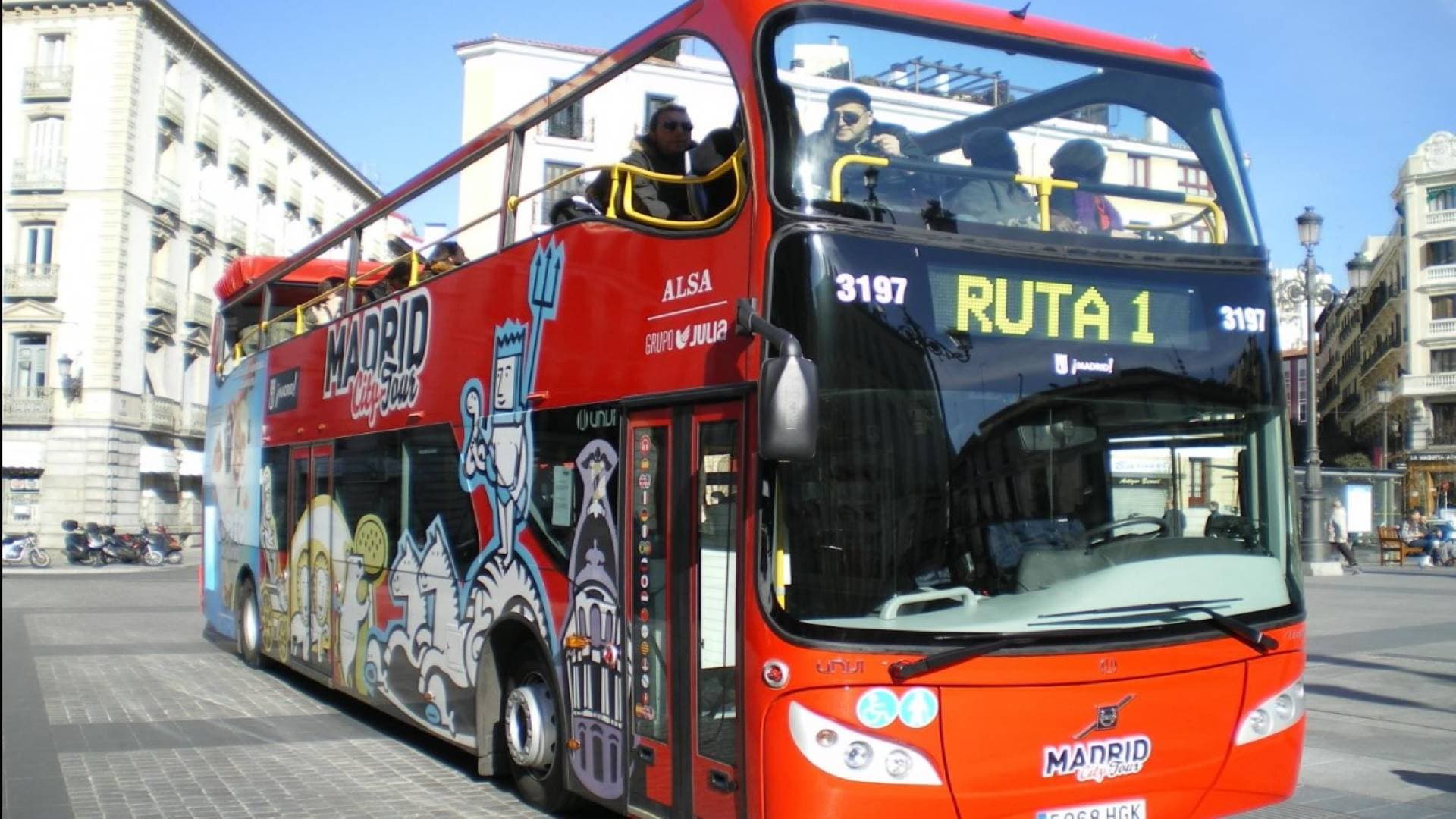 Madrid City Tour - Hop-on Hop-off Bus Tour - image 2